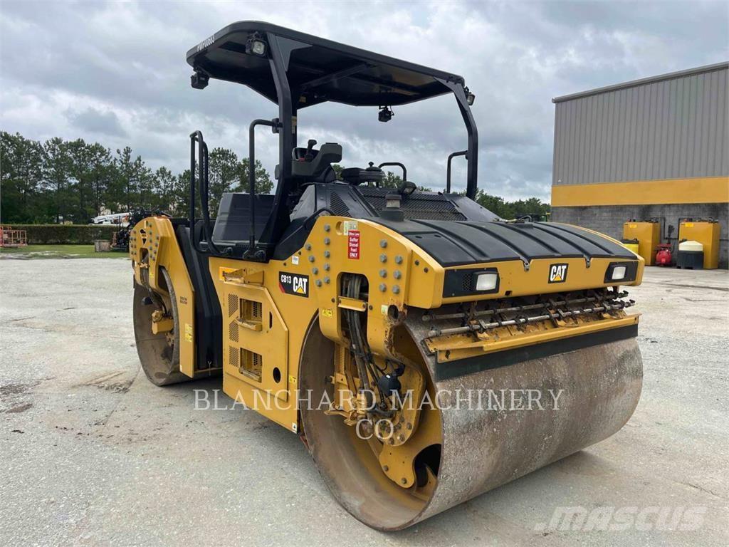 CAT CB13 Rodillos de doble tambor