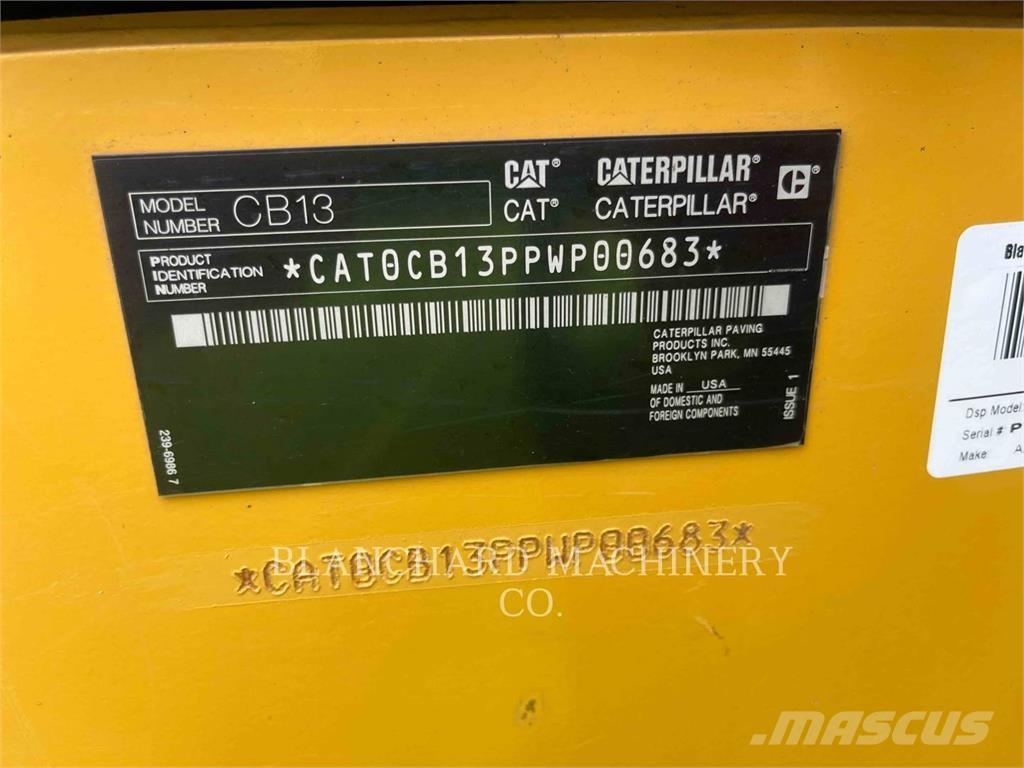 CAT CB13 Rodillos de doble tambor