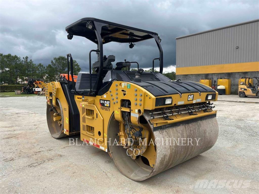 CAT CB13 Rodillos de doble tambor