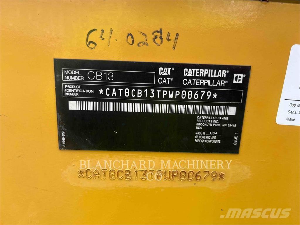 CAT CB13 Rodillos de doble tambor