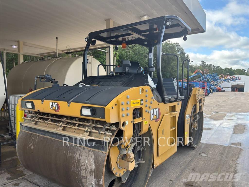 CAT CB13 OSC Rodillos de doble tambor