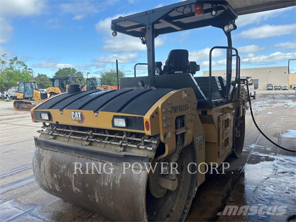 CAT CB13 OSC Rodillos de doble tambor