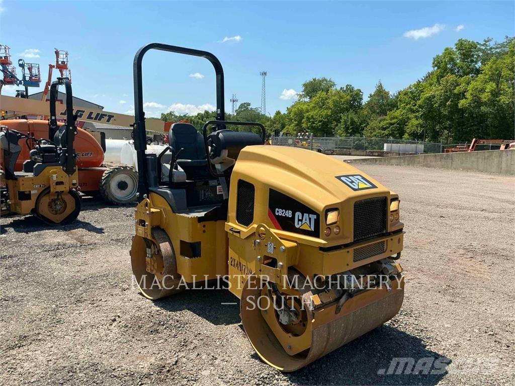 CAT CB24B Rodillos de doble tambor