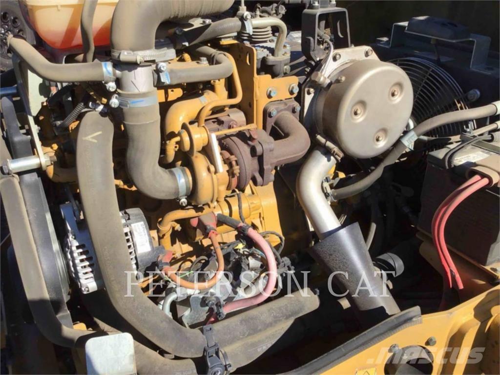 CAT CB24B Rodillos de doble tambor