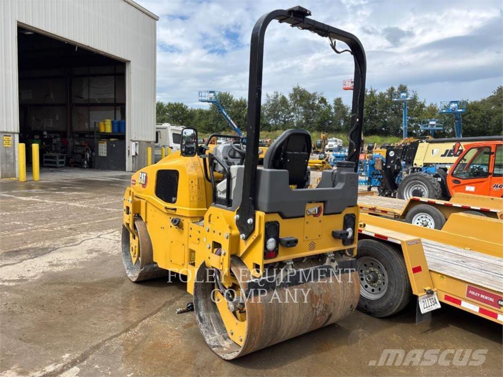 CAT CB4.0-03 Compactadoras de suelo