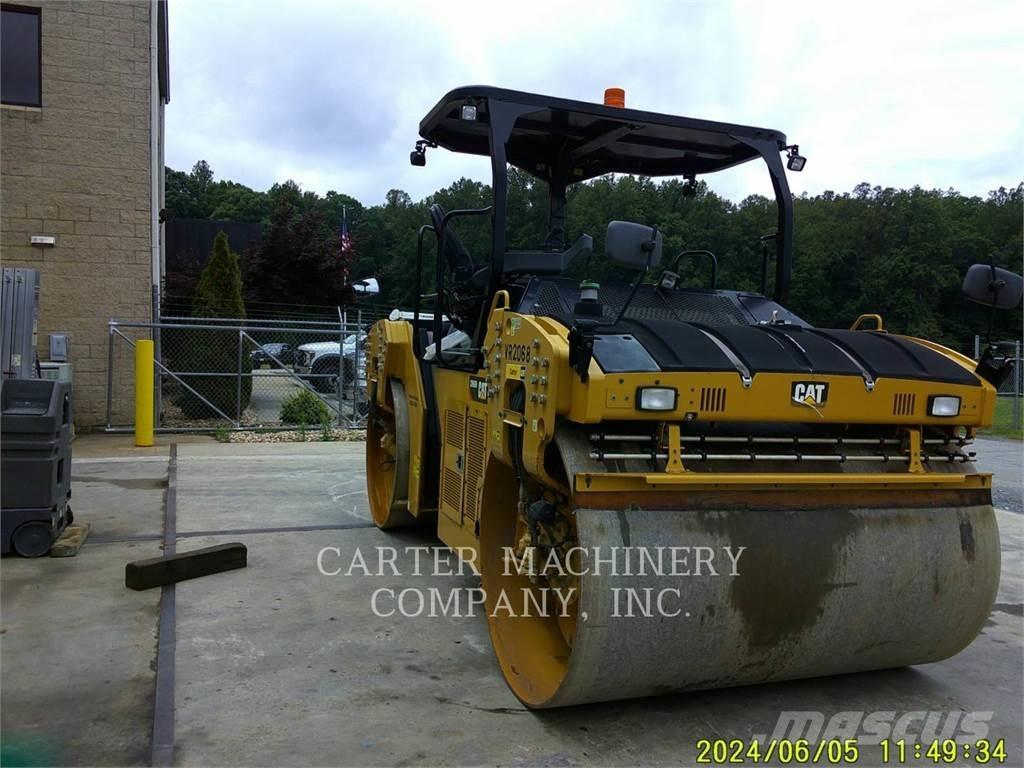 CAT CB66B Mezcladoras de asfalto