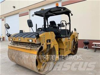 CAT CB66B Compactadoras de suelo