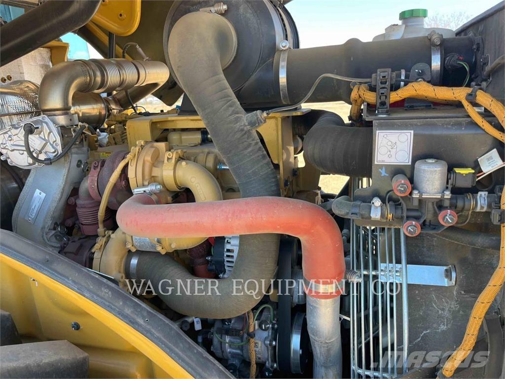 CAT CP12 Compactadoras de suelo