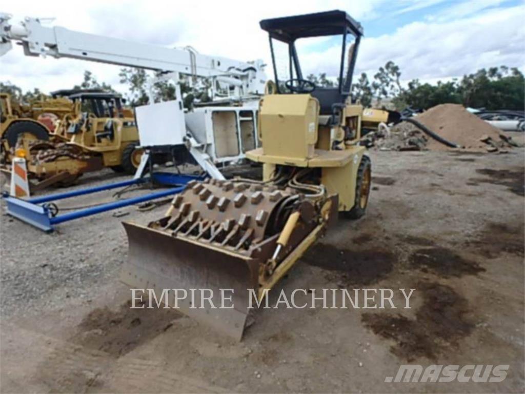 CAT CP323 Rodillos de un solo tambor