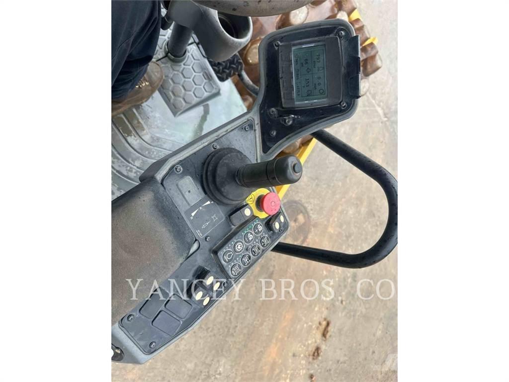 CAT CP54B Compactadoras de suelo