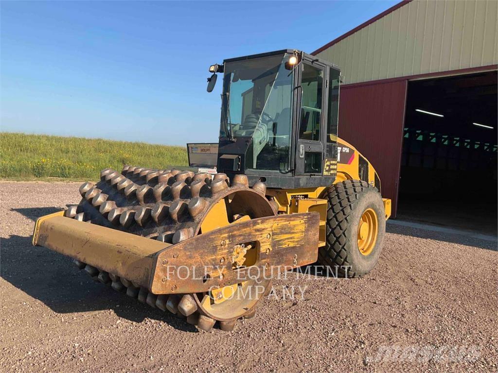 CAT CP56 Compactadoras de suelo