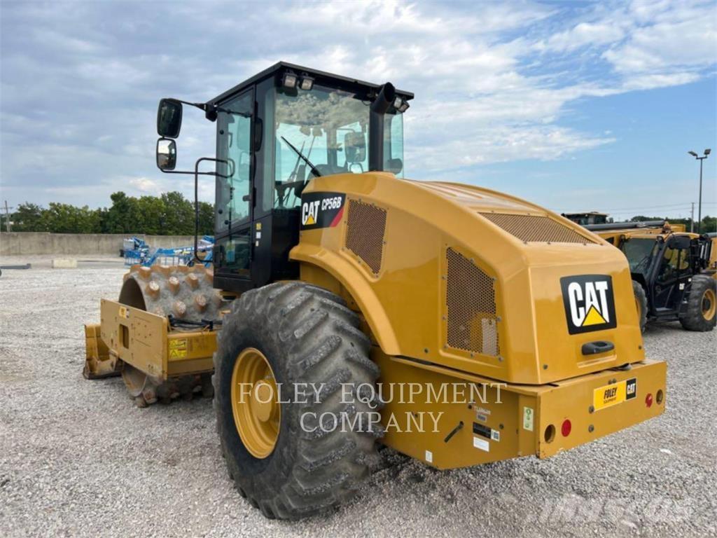 CAT CP56B Compactadoras de suelo