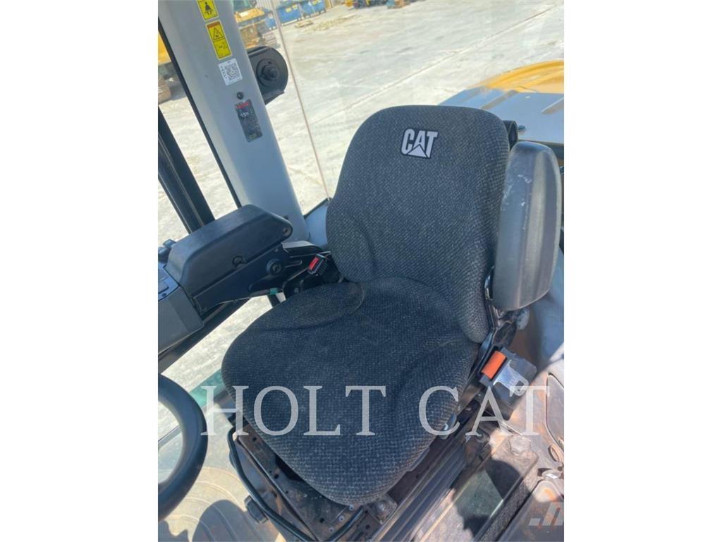 CAT CP56B CAB Recicladoras de asfalto