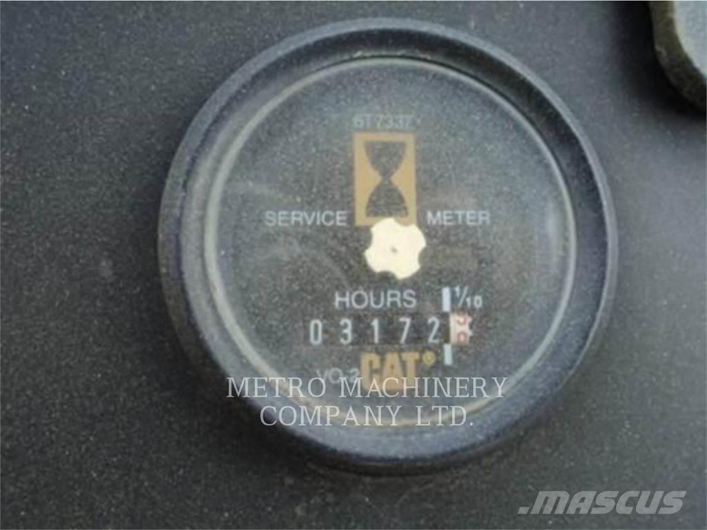 CAT CS-563CAW Rodillos de un solo tambor