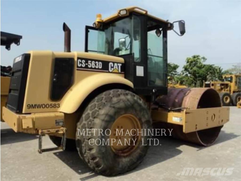 CAT CS-563DAW Rodillos de un solo tambor