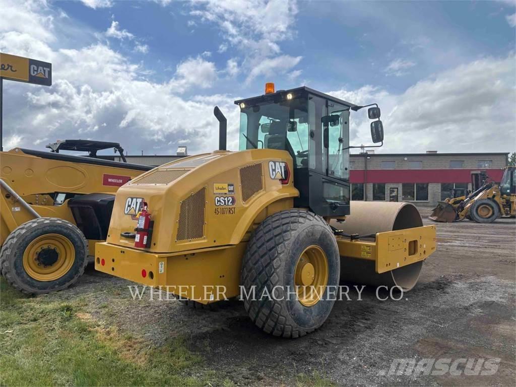 CAT CS12 Rodillos de un solo tambor