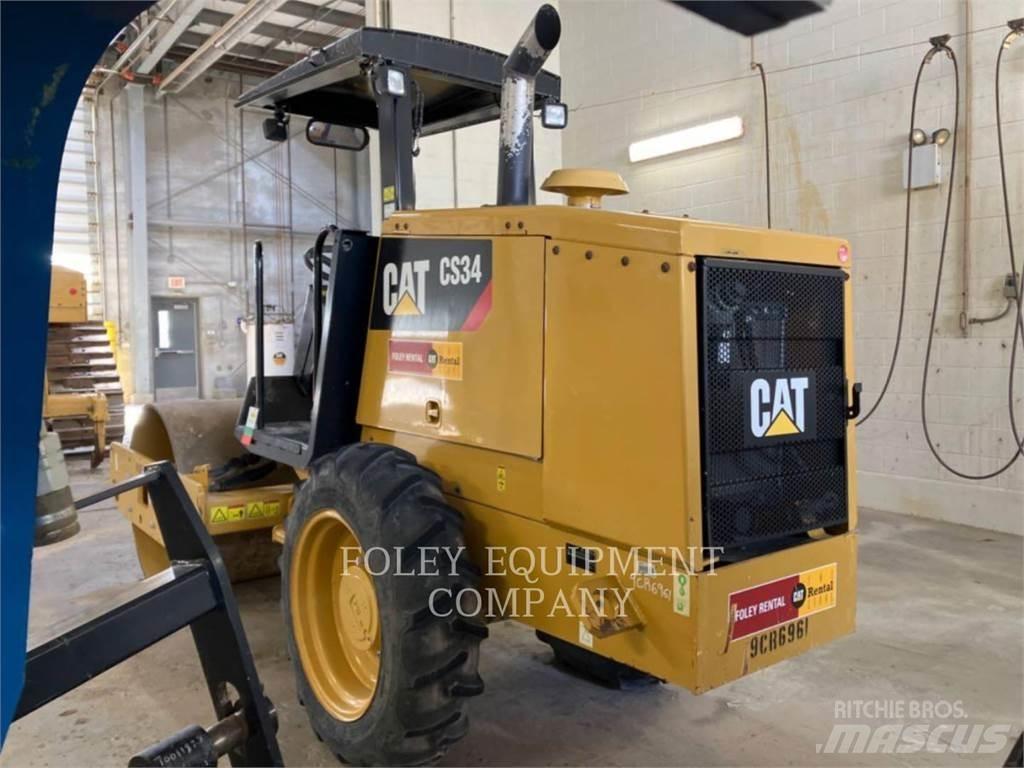 CAT CS34 Compactadoras de suelo