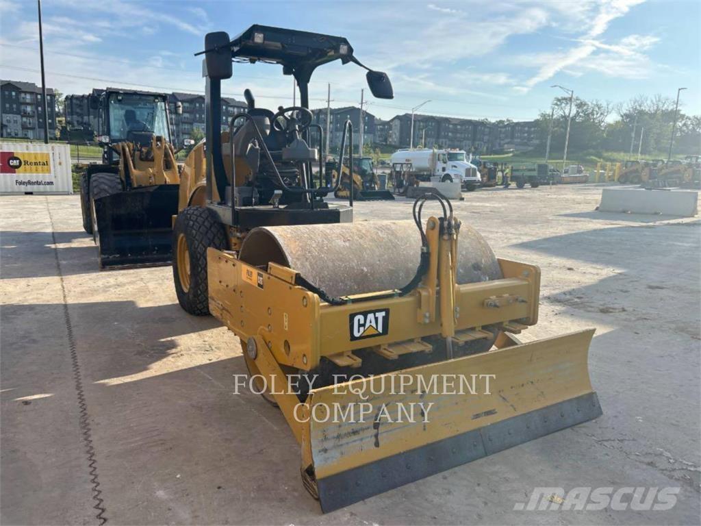 CAT CS44B Compactadoras de suelo