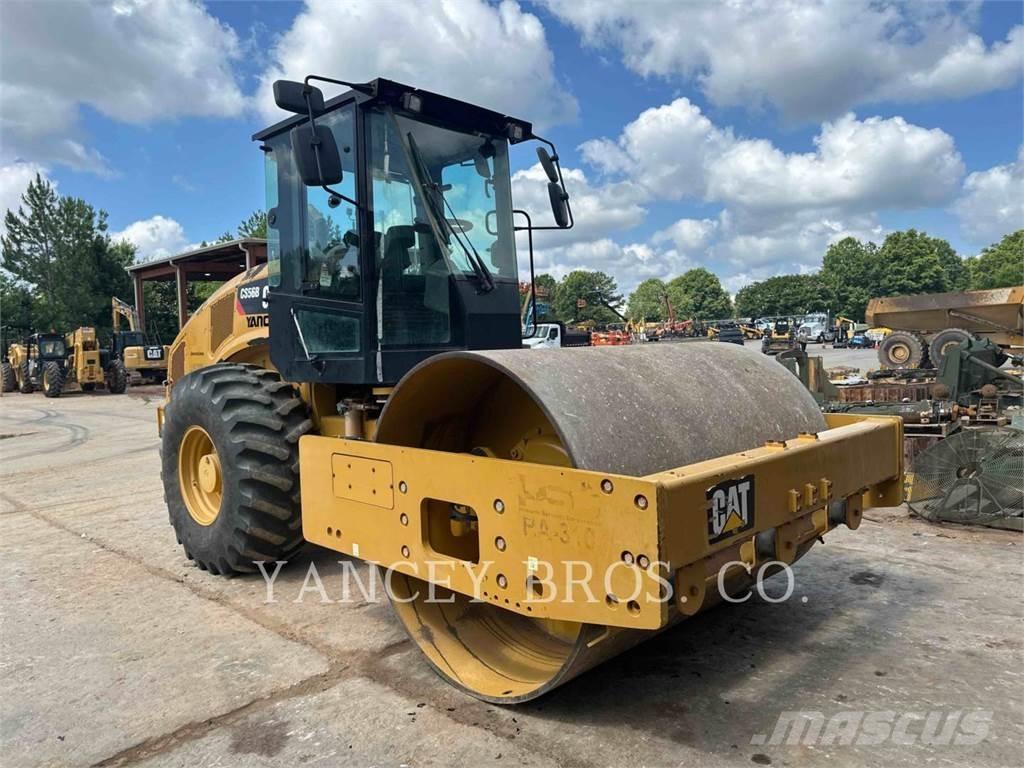 CAT CS56 AC Compactadoras de suelo