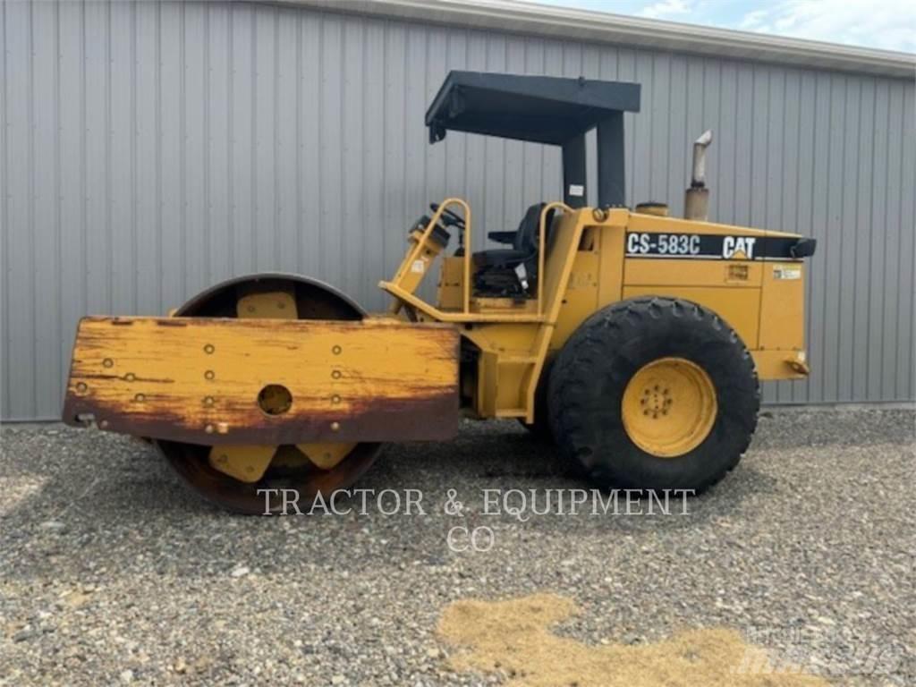 CAT CS583C Buldozer sobre ruedas