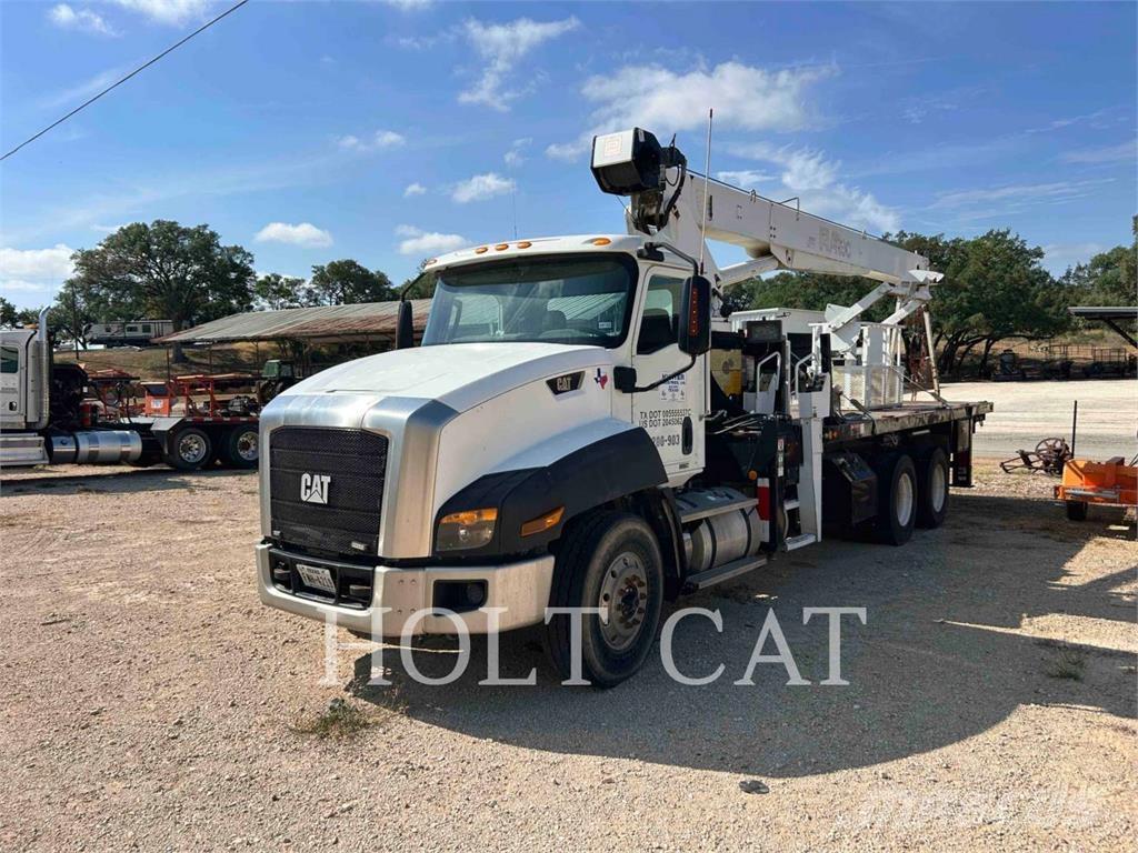 CAT CT660S Otros camiones