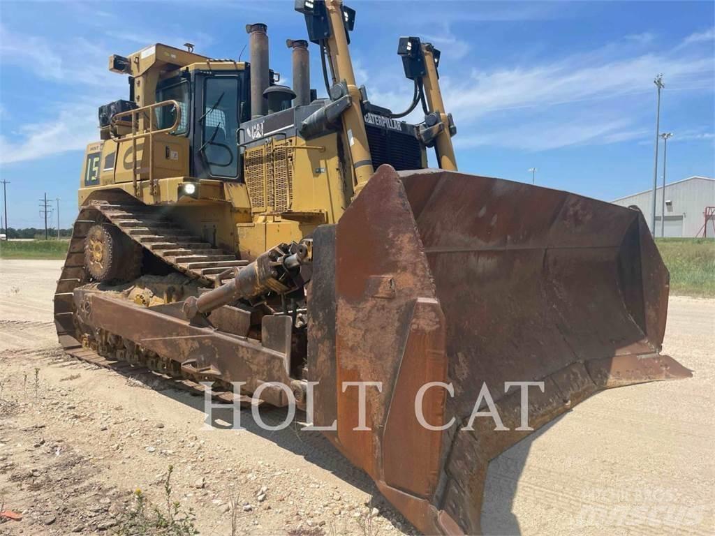 CAT D10T Buldozer sobre oruga