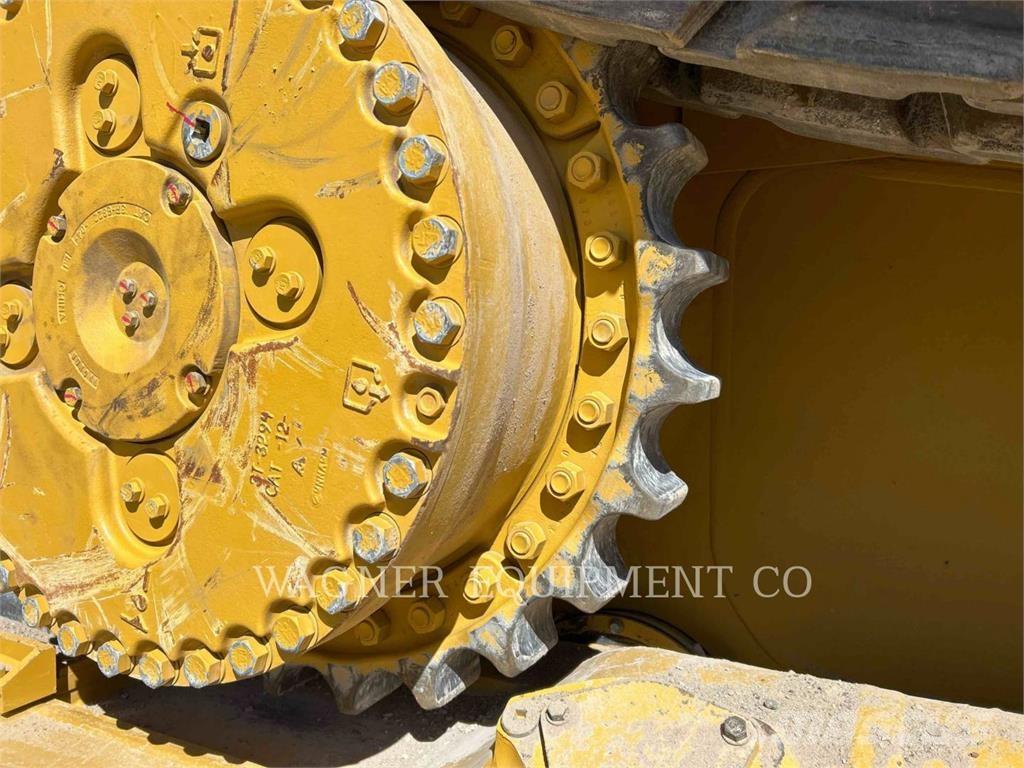 CAT D10T2 Buldozer sobre oruga