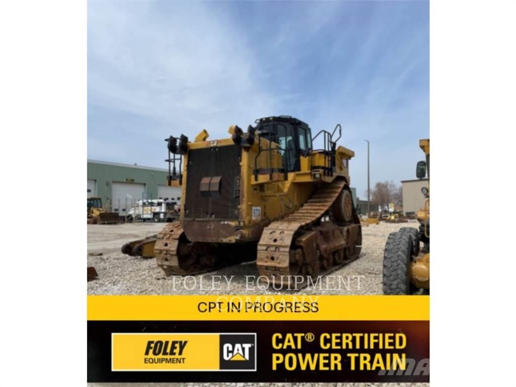 CAT D11T Buldozer sobre oruga