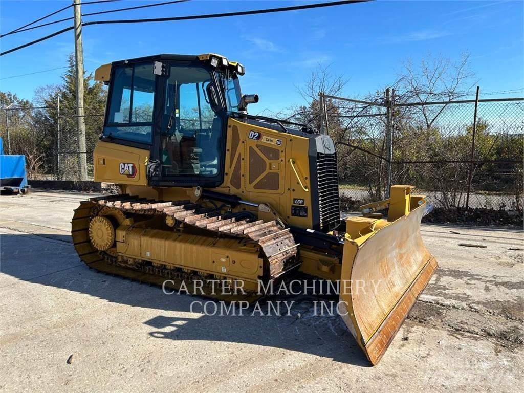 CAT D2 Buldozer sobre oruga