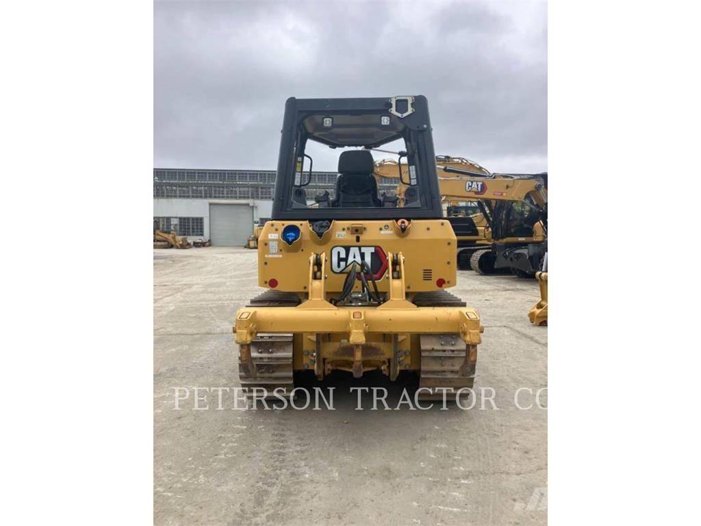 CAT D2 Buldozer sobre oruga