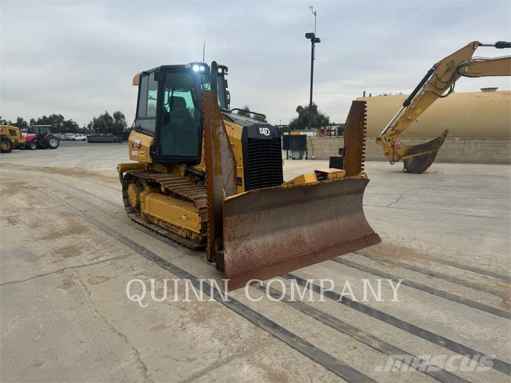 CAT D2 Retrocargadoras