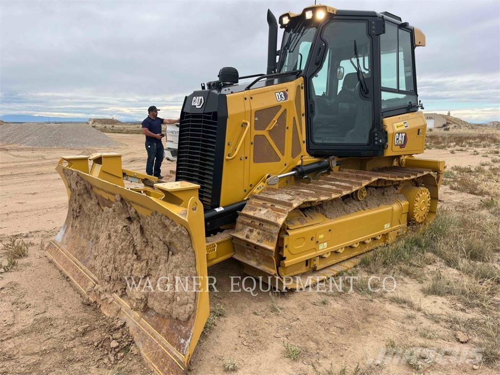 CAT D3 Buldozer sobre oruga