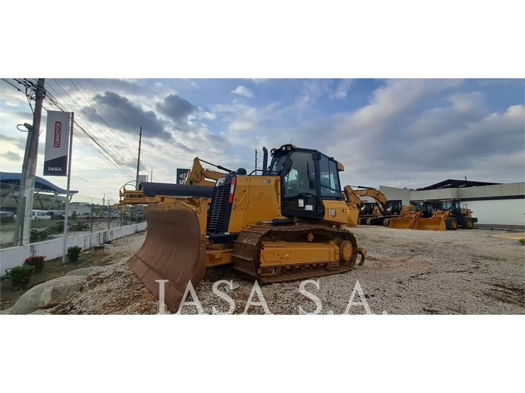 CAT D3-12 Buldozer sobre oruga