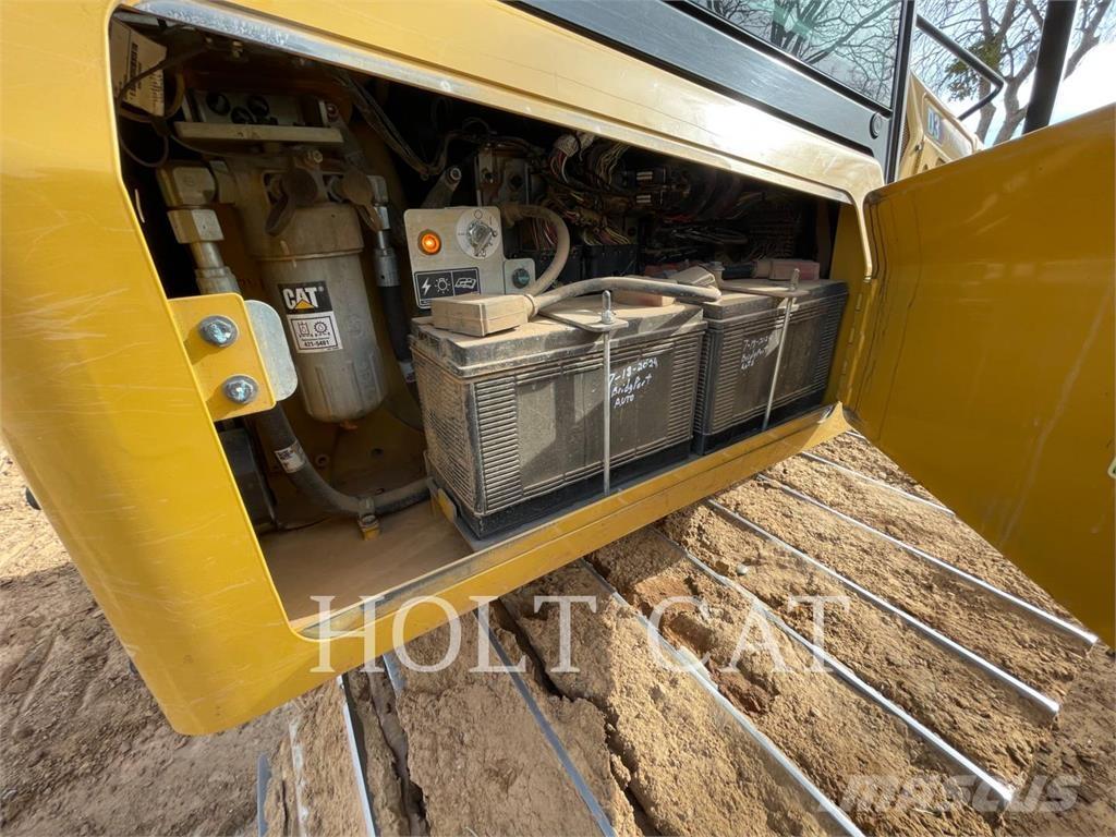 CAT D3-12LGP Buldozer sobre oruga