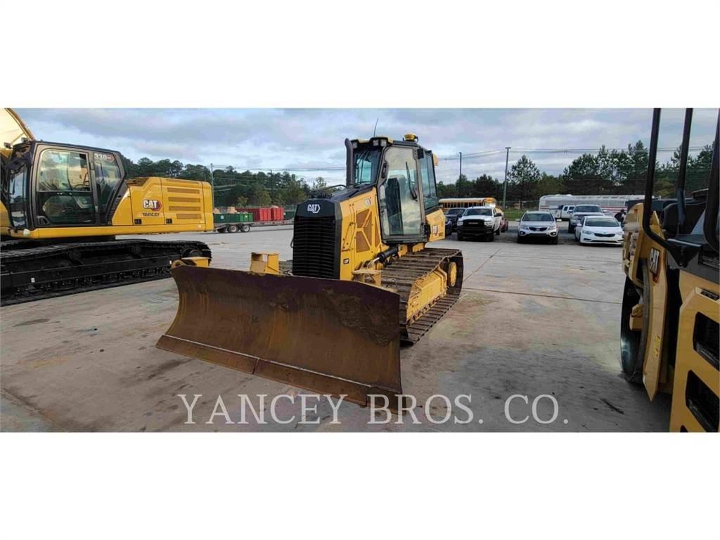 CAT D3 LGP Buldozer sobre oruga