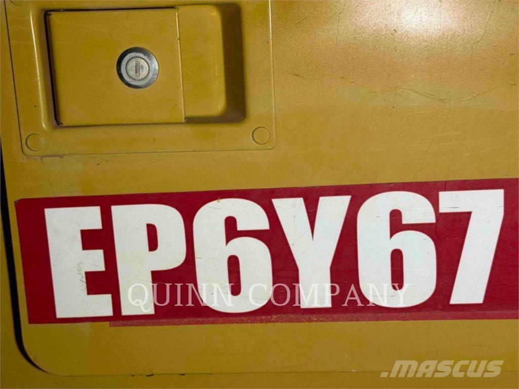 CAT D3 LGP Buldozer sobre oruga