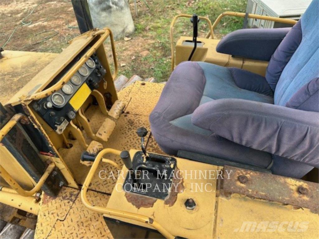 CAT D3BLGP Buldozer sobre oruga