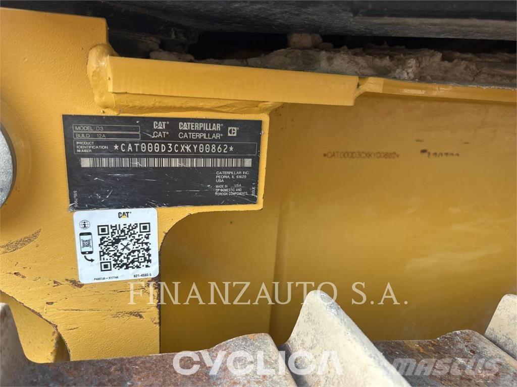 CAT D3LGP Buldozer sobre oruga