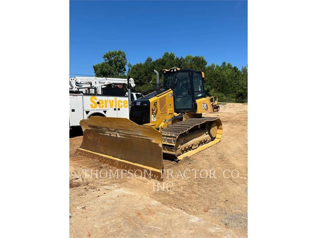 CAT D4 Buldozer sobre oruga