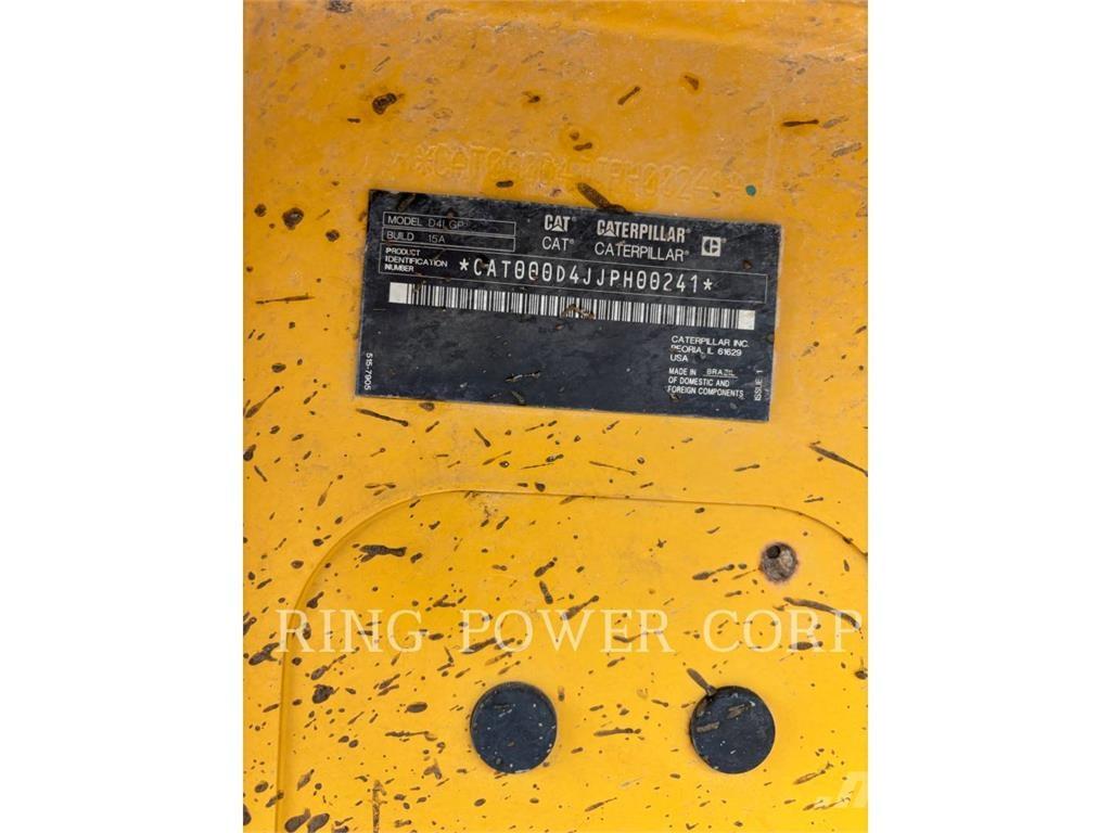 CAT D4 LGP Buldozer sobre oruga