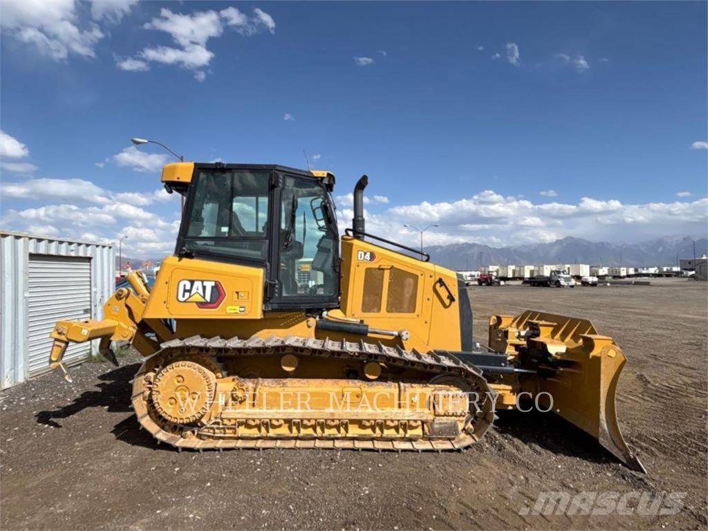 CAT D4 XL Buldozer sobre oruga