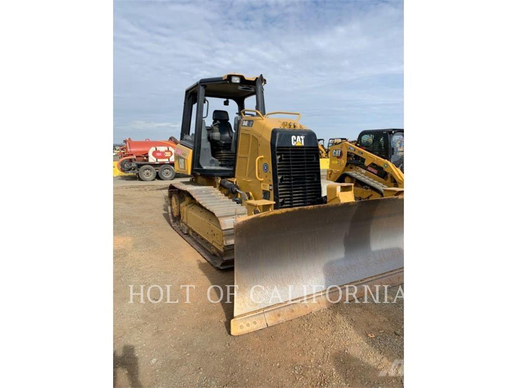 CAT D4K2 Buldozer sobre oruga