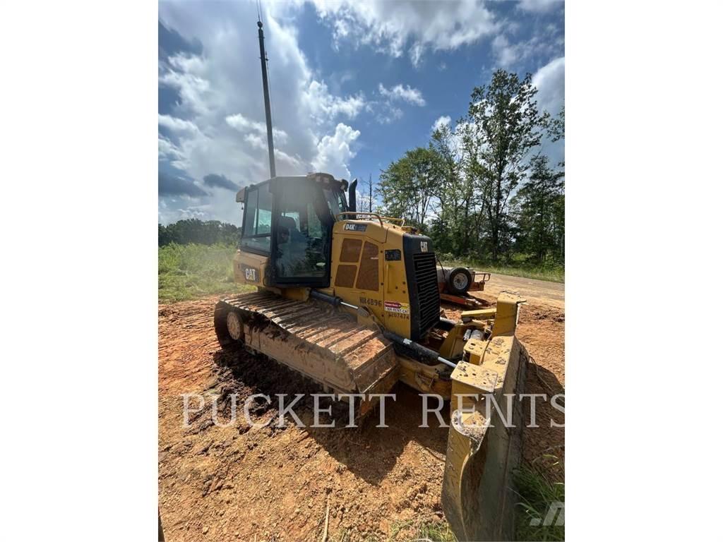 CAT D4K2LGP Buldozer sobre oruga