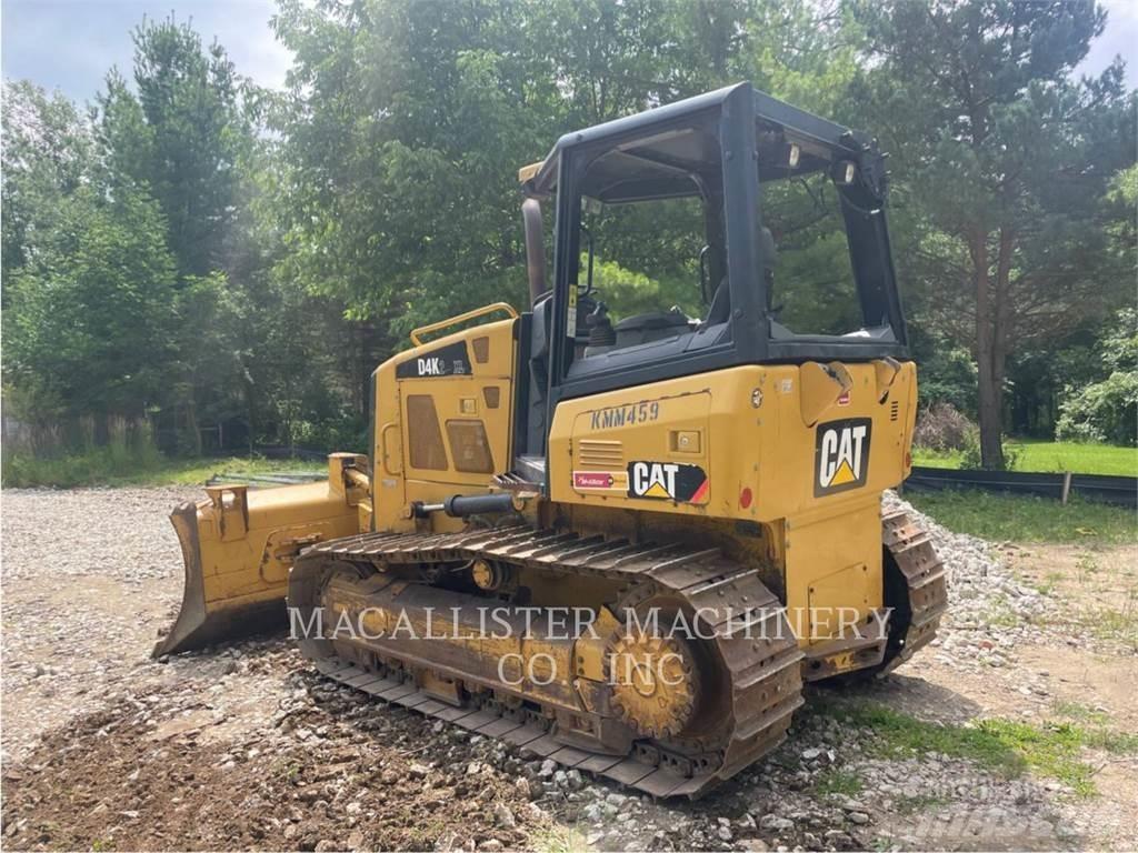 CAT D4K2XL Buldozer sobre oruga