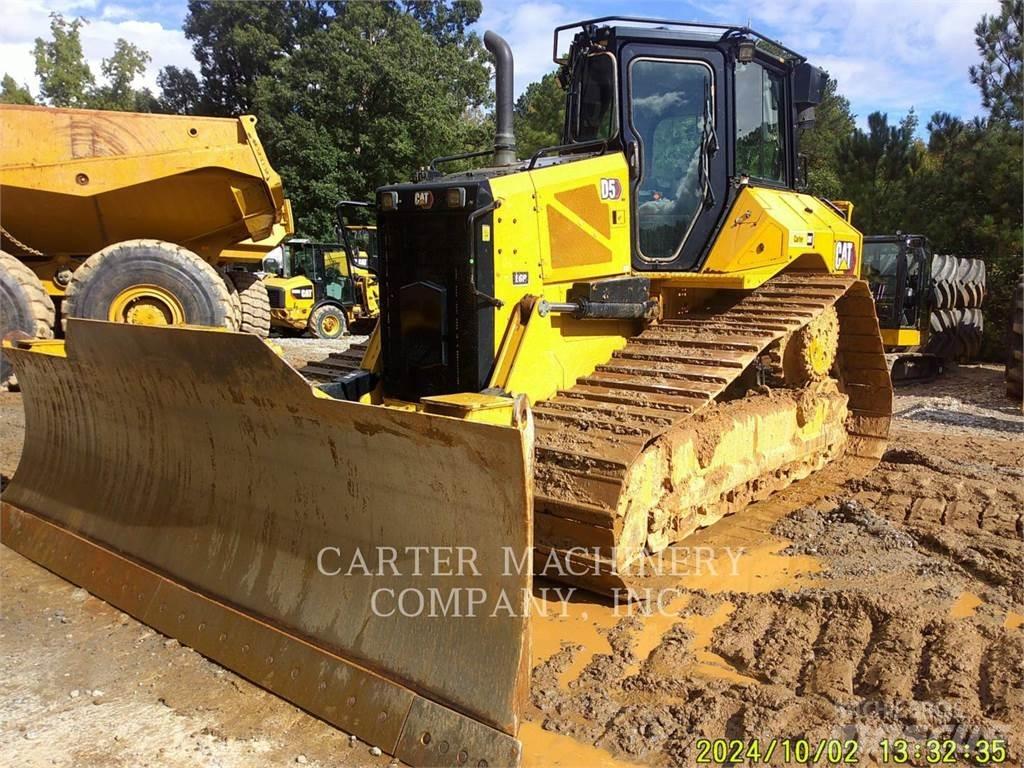 CAT D5 Buldozer sobre oruga