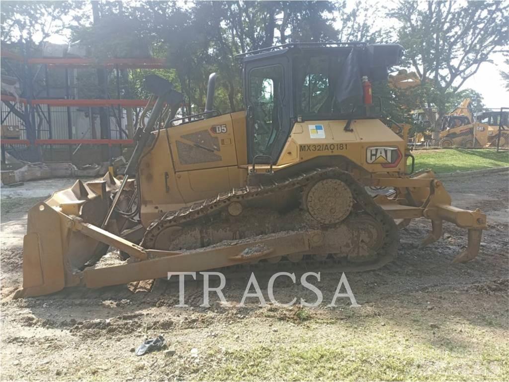 CAT D5 Tractores