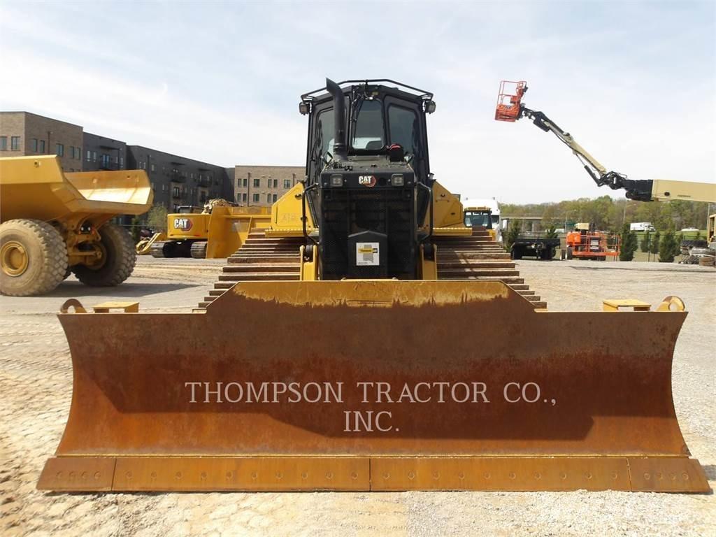 CAT D5 Buldozer sobre oruga