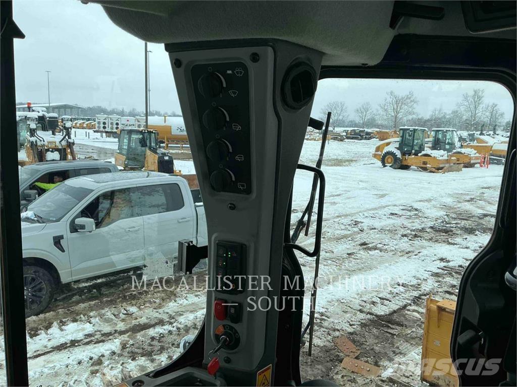 CAT D5 Buldozer sobre oruga