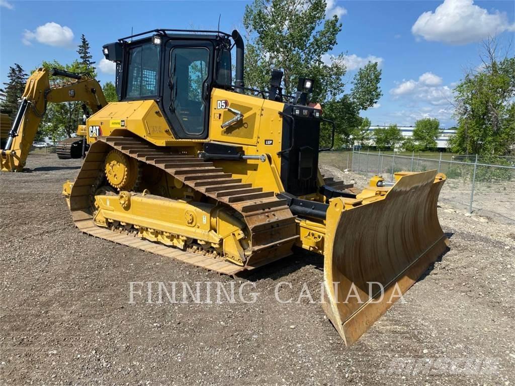 CAT D5-17 Buldozer sobre oruga