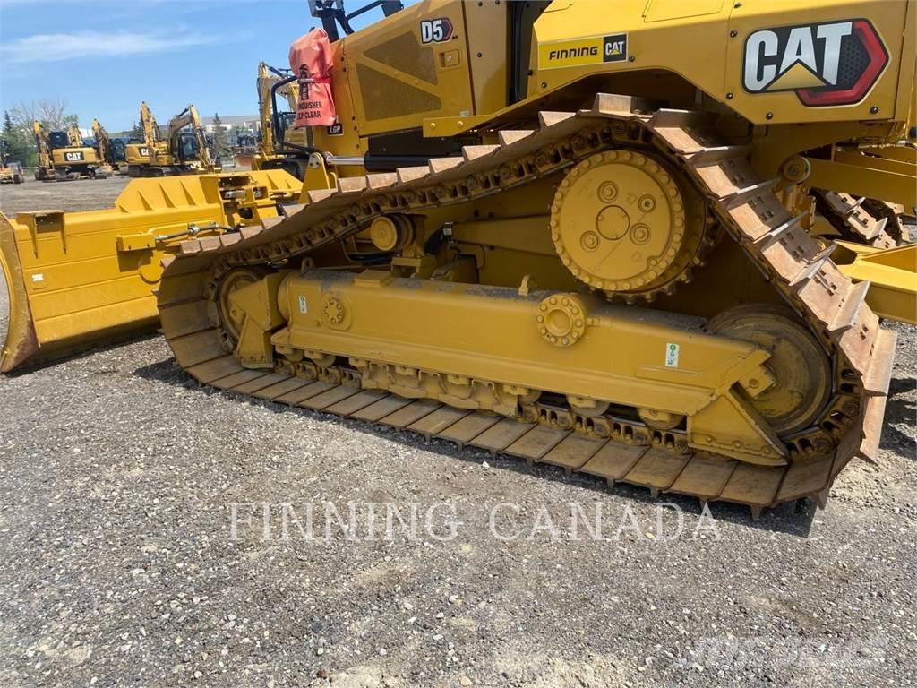 CAT D5-17 Buldozer sobre oruga